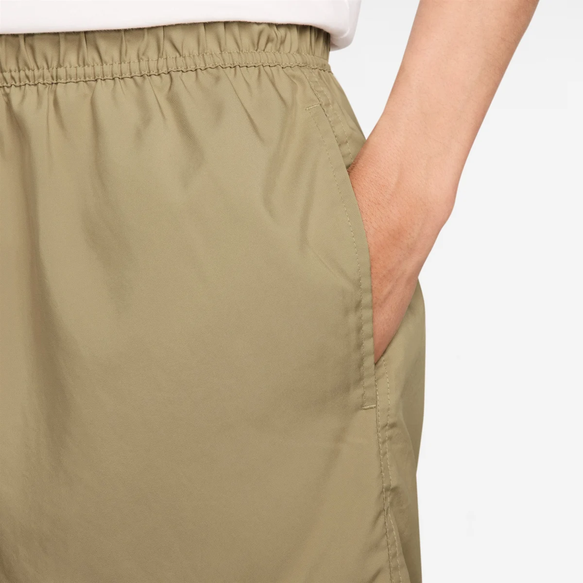 Nike Sports Wear Club Flow Shorts