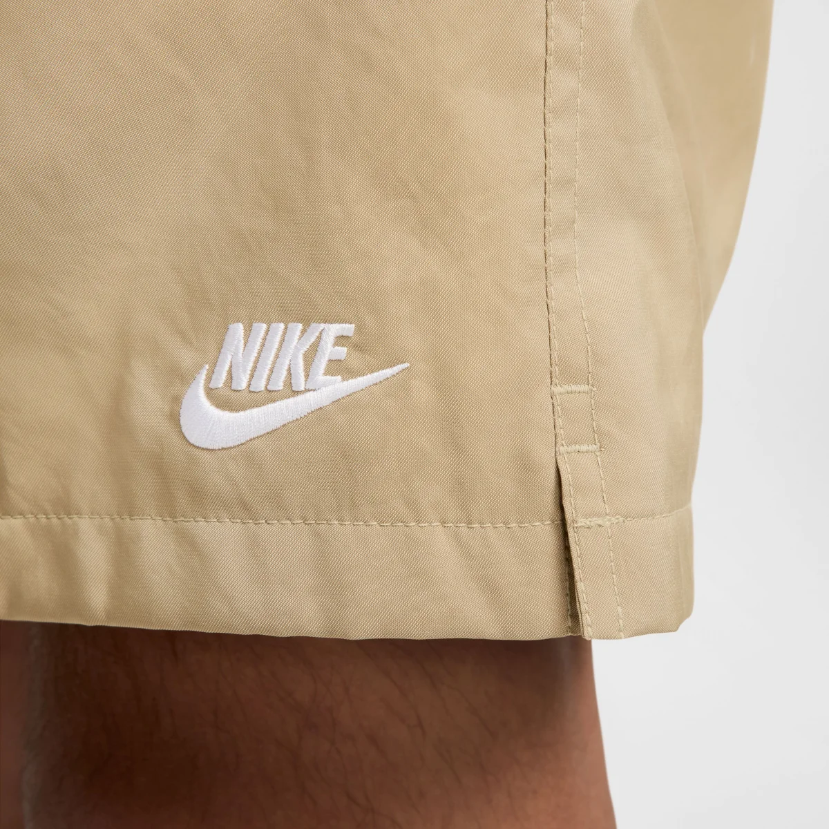 Nike Sports Wear Club Flow Shorts