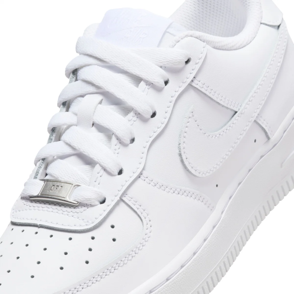 Nike Air Force 1 LE