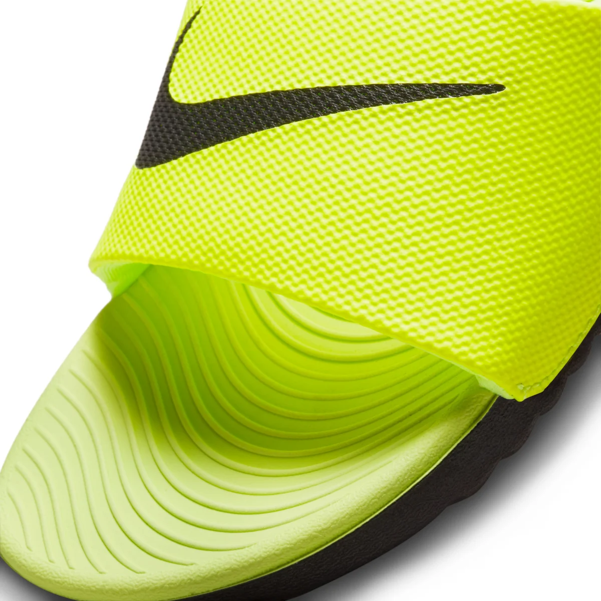 Nike Kawa