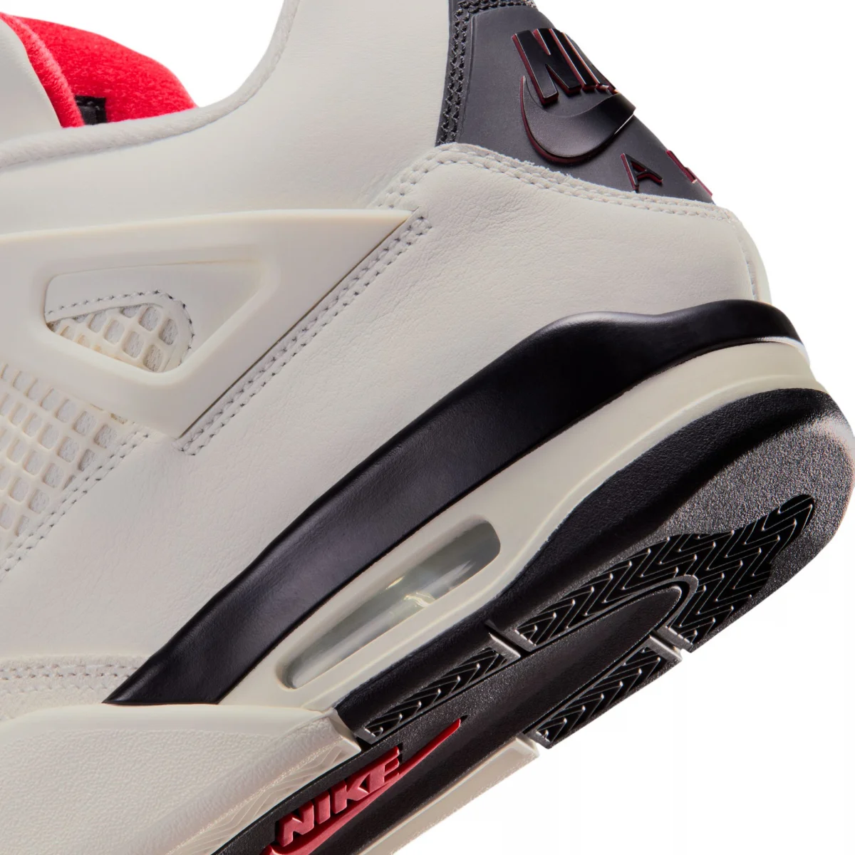 Air Jordan 4 Retro "Flight Club"