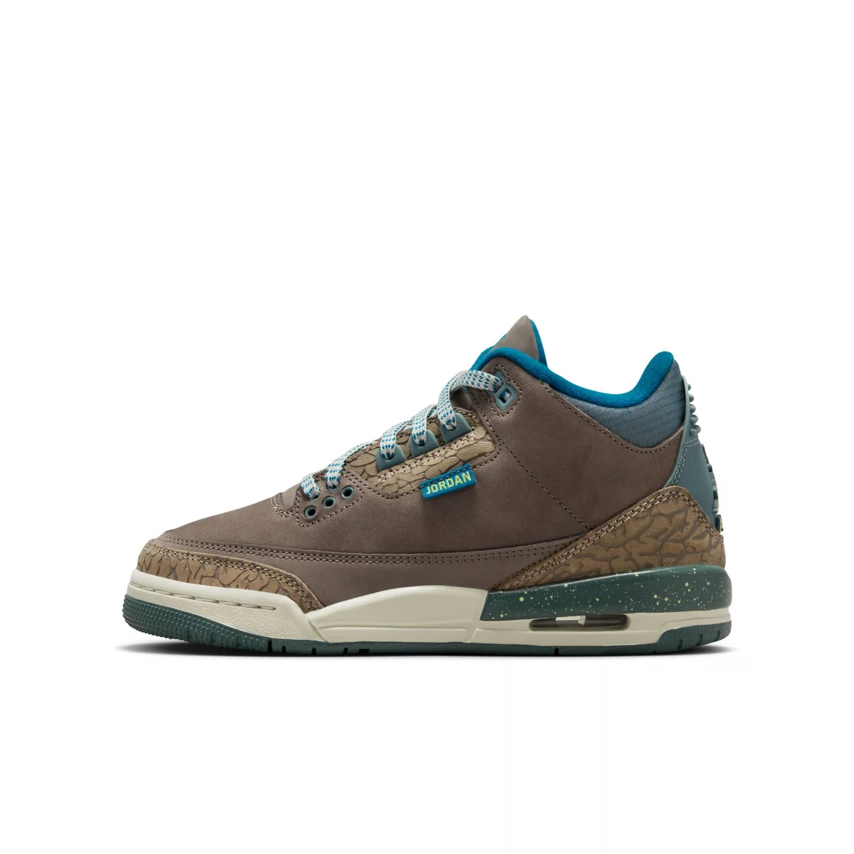 Air Jordan 3 Retro OG "Olive Abyss"