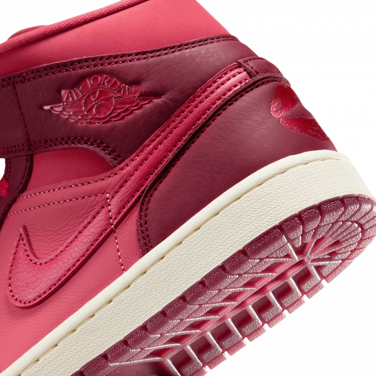 Air Jordan 1 Mid SE