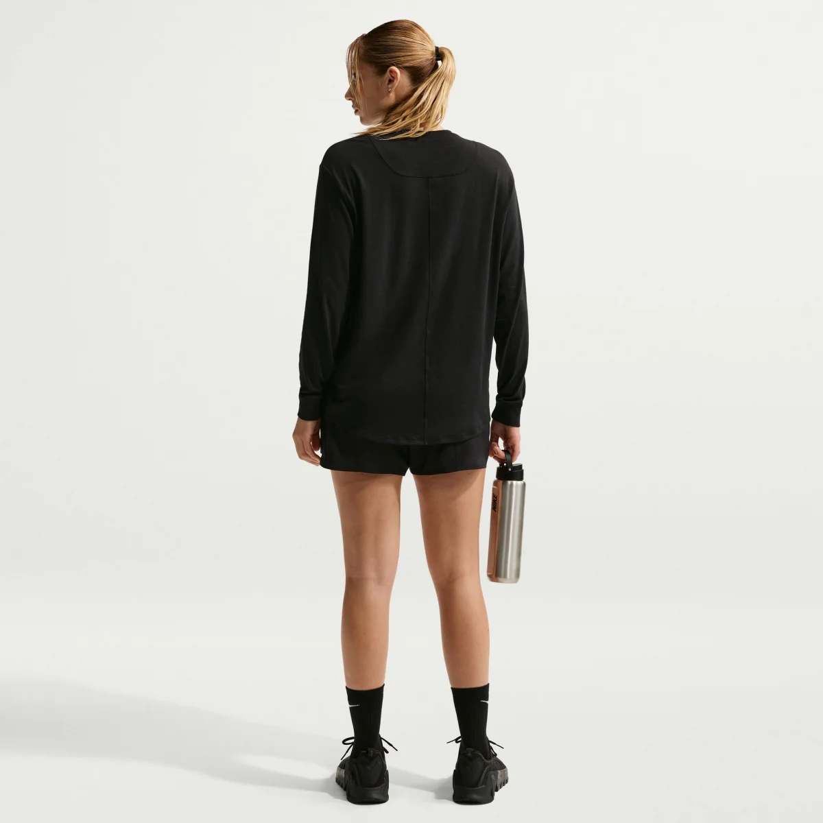 Nike One Dri-FIT Mid-Rise 3" Brief-Lined Shorts