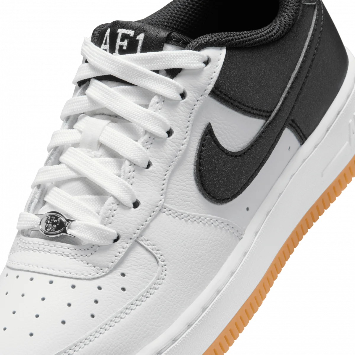 Nike Air Force 1 Lv8 