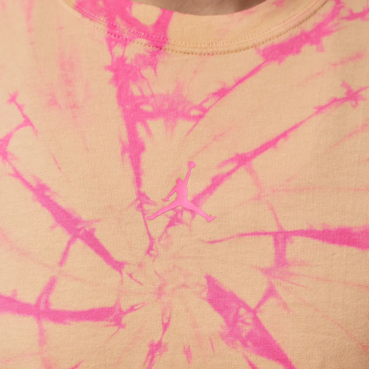 Jordan - Brooklyn Short Sleeve Shgf GFX Tee Aop (W)